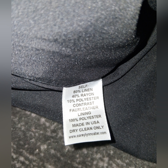 EUC Corey Lynn Calter Gray Size 6 Mini Skirt W Floral Border!! - Picture 5 of 11